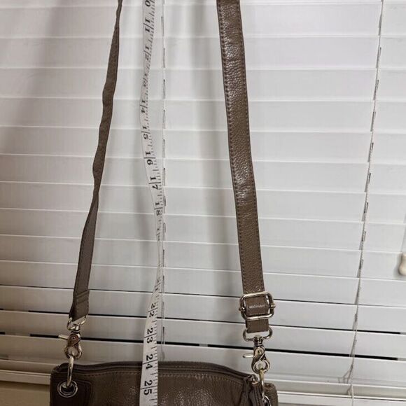 The Sak Crossbody Bag Taupe Brown Leather Adjustable Compact Travel Boho Purse - Picture 10 of 16